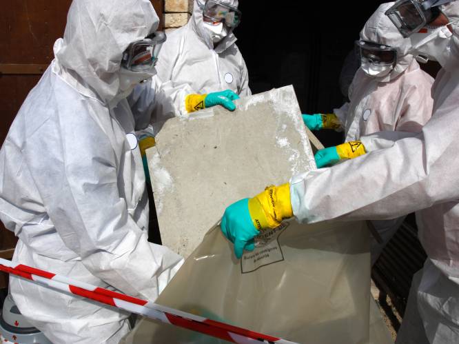 "Meer dan 3.500 materialen en bouwtoepassingen bevatten asbest": zo weet je of deze schadelijke stof zich in jouw woning bevindt