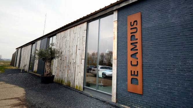 VVD stelt weer vragen over Campus Almkerk: ‘Ook een bedrijf dat experimenteert moet zich aan regels houden’
