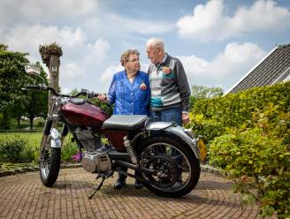Jan en Leida zijn 70 jaar getrouwd, maar krijgen geen felicitatiebrief van koning: ‘Jammer, hij wordt zó goed betaald’