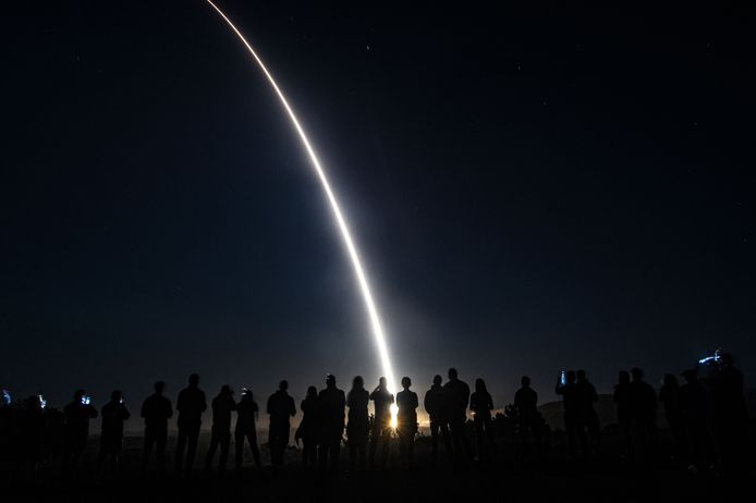 Een ongewapende Minuteman III intercontinentale ballistische raket wordt gelanceerd vanaf Vandenberg Space Force Base in Californië in september volgend jaar. Archiefbeeld.
