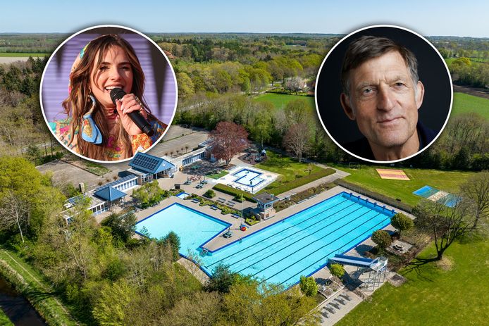 Maan en Huub van der Lubbe van De Dijk op de locatie van het openluchttheater waar ze deze zomer gaan optreden: zwembad Tolhekke.