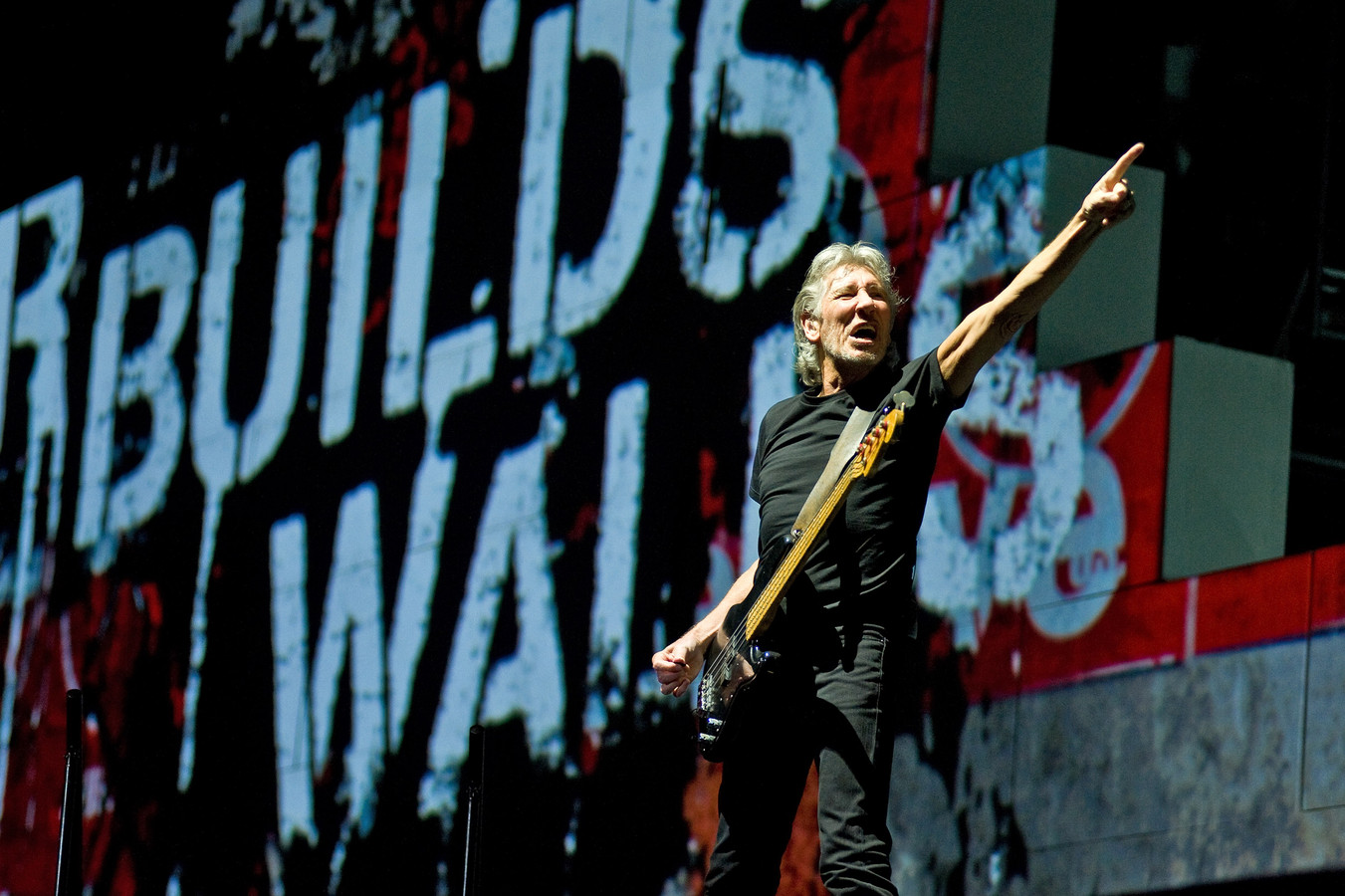 Roger Waters in Ziggo Dome ‘Als je mijn politiek niet kan uitstaan, fuck off naar de bar