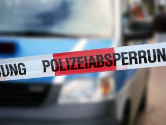 Man (69) botst met elektrische fiets tegen verkeerslicht en overlijdt