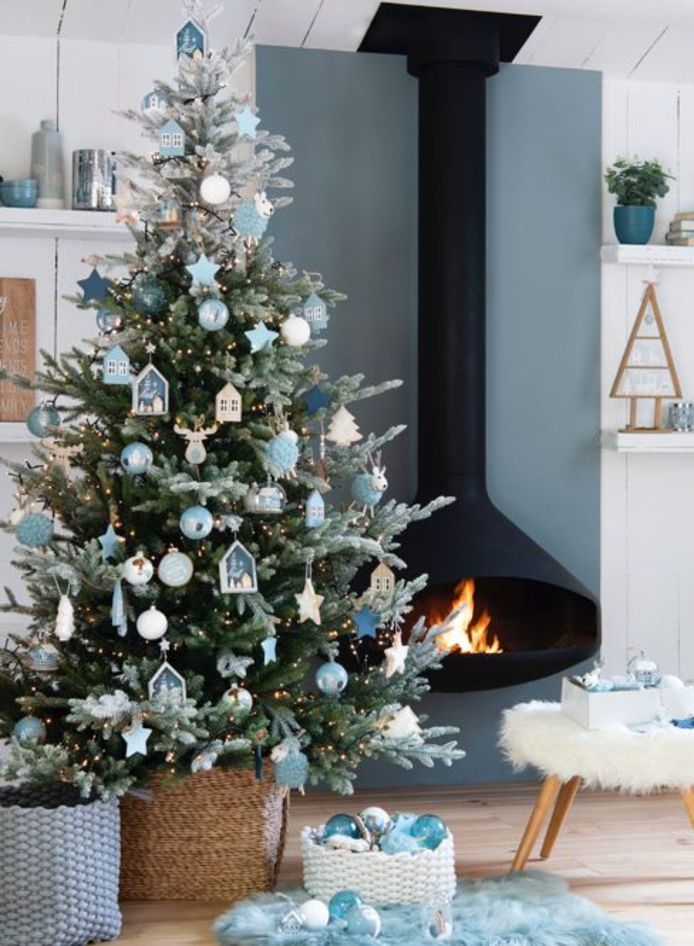 Tijd om de kerstboom te zetten! En die versier je volgens deze 3 trends