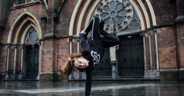 Jasmijn Ras danst voor 12.000 toeschouwers op WK breakdance