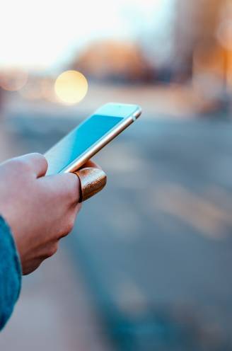 De verrijzenis van de sms: “Een hele verademing om niet meteen meer te moeten antwoorden op een tekstbericht”