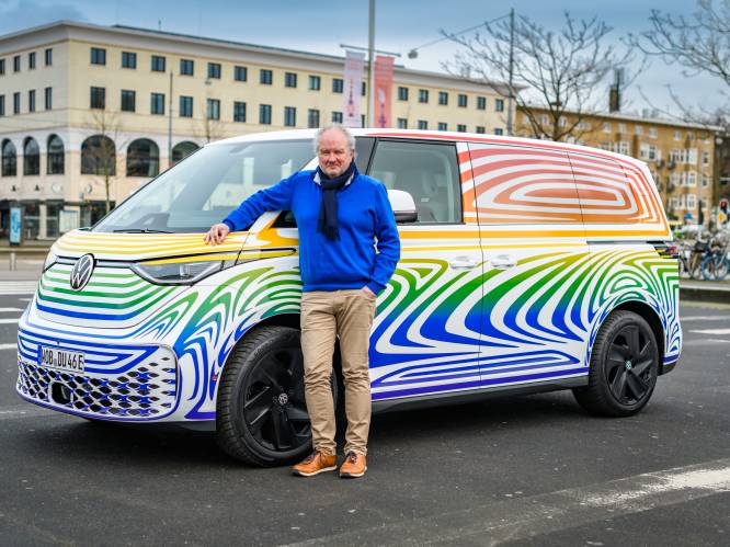 GETEST. Het eerste elektrische VW-busje, de ID.Buzz: “Zijn grootste troef is zijn rijgedrag, maar de kwaliteit van de materialen is bedroevend”