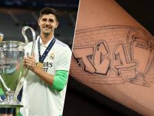 Un rêve devenu réalité et immortalisé: Thibaut Courtois se tatoue la Ligue des Champions sur le bras