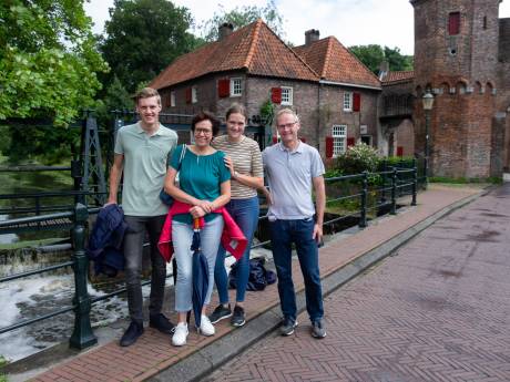 Deze toeristen ontdekken Amersfoort (en dit is waarom): ‘Ik vind deze stad mooier dan Amsterdam’