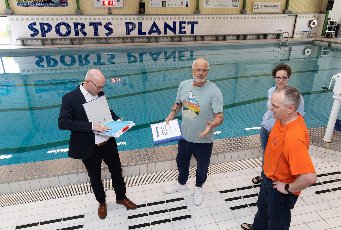 Energiecrisis nekt zwembad in Westervoort ‘Nu verliezen 850 kinderen