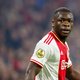 Ajax wint na dramatische start oefenduel met 5-4 van FC Volendam