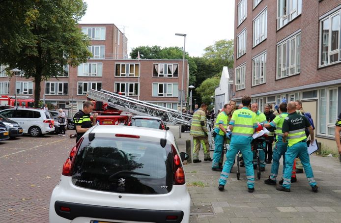 Politie Schiet Verdachte Neer In Woning Oudenoord Utrecht Ad Nl