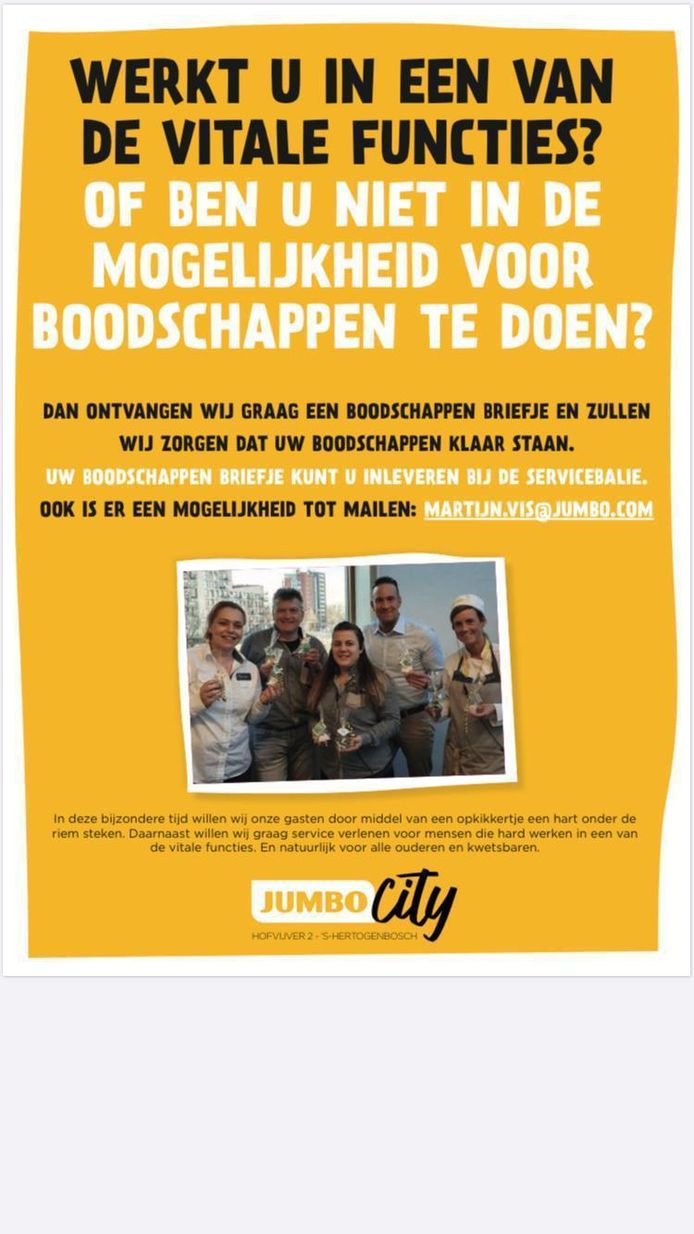 Ook Jumbo City in Den Bosch zet boodschappen klaar voor klanten met een vitaal beroep.