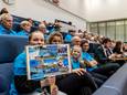 De zaal zat vol zwemliefhebbers