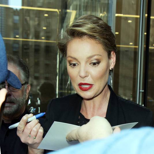 katherine heigl a t elle succombe au botox people 7sur7 be