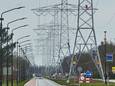 Werkzaamheden aan hoogspanningsmasten Industrielaan Uden.
Fotograaf: Van Assendelft/Jeroen Appels