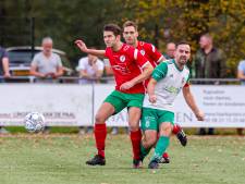 Programma amateurvoetbal: Heeze en Geldrop hopen in derby op Het Lambrek de weg omhoog te vinden 