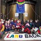 Activisten (onder wie Greta Thunberg) blokkeren Noorse ministeries uit protest tegen windmolenpark dat inheemse tradities bedreigt
