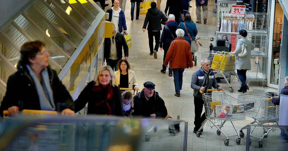 Eén keer per maand alle winkels open op zondag | Dordrecht | AD.nl