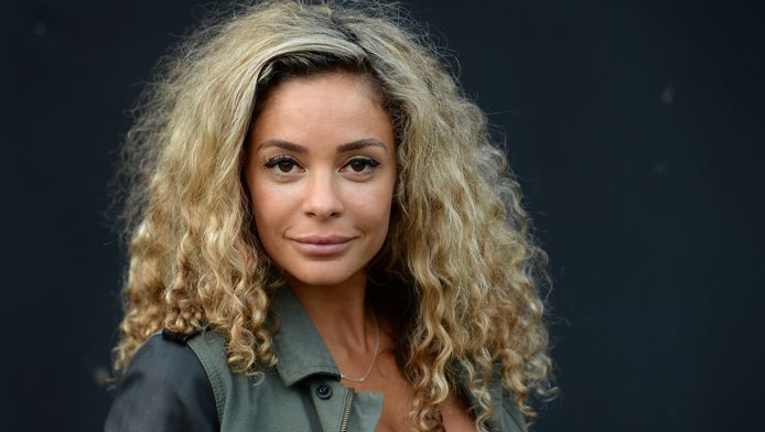 Fajah Traint Zich Suf Om Mooi Te Blijven Voor Jonge Vriend Show Gelderlander Nl