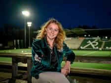 Mascha Sterk krabbelt na twee jaar longcovid langzaam op: ‘Ik weet dat het uiteindelijk goedkomt’