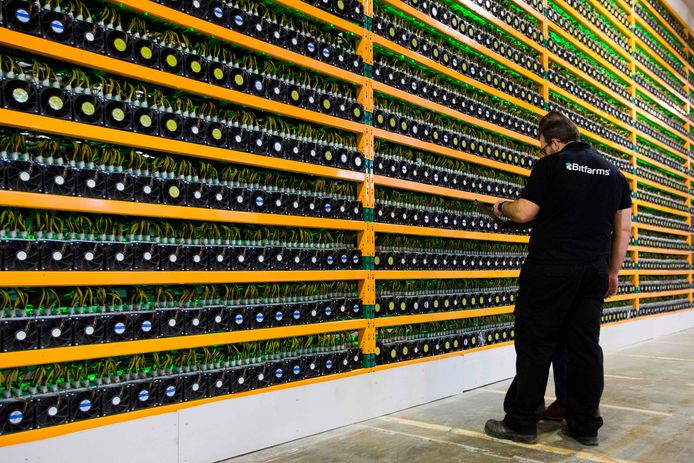 Grote hoeveelheden computerkracht zorgen voor veilige transacties op het bitcoinnetwerk.