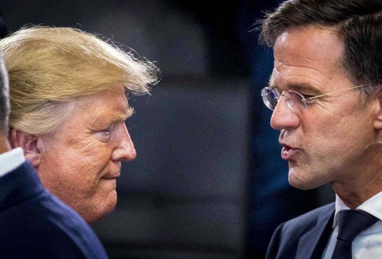 Trump en Rutte tijdens een NAVO-bijeenkomst. Beeld ANP