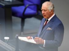 Koning Charles spreekt parlement in het Duits toe: ‘Russische invasie bedreigt veiligheid Europa’
