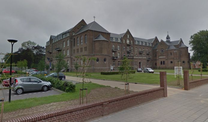 Appartementencomplex Gouden Handen.