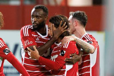 Toujours pas de victoire, mais le Standard sauve les meubles à Courtrai