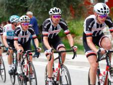 Dumoulin stijgt na offday Chaves, ritzege Mohoric