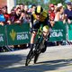 Kruijswijk stijgt naar derde plek in algemeen klassement Vuelta na formidabele tijdrit