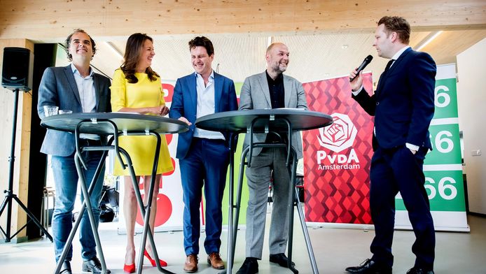 De lijsttrekkers tijdens de presentatie van het coalitieakkoord