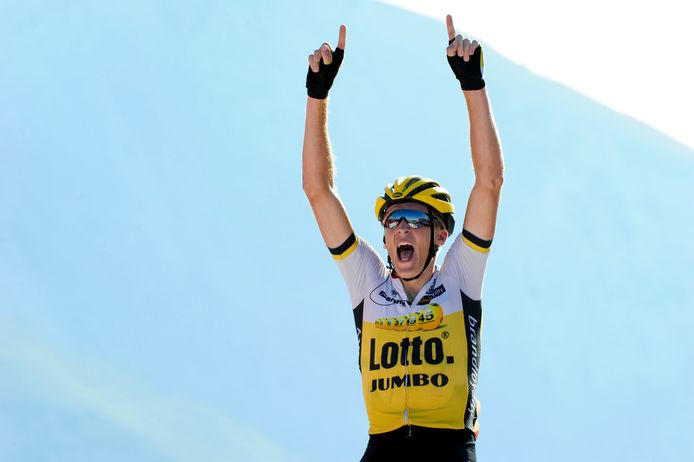 Gesink wint in de Vuelta van 2016.
