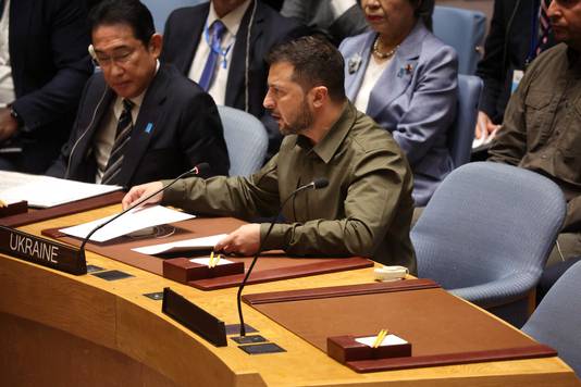 De Algemene Vergadering van de VN moet de bevoegdheid krijgen om een veto te overwinnen, zei Zelensky.
