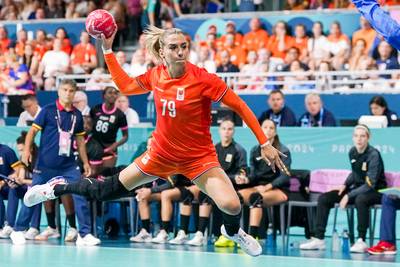 Bondscoach passeert boegbeeld Estavana Polman voor EK handbal:
‘Moeten naar toekomst kijken’