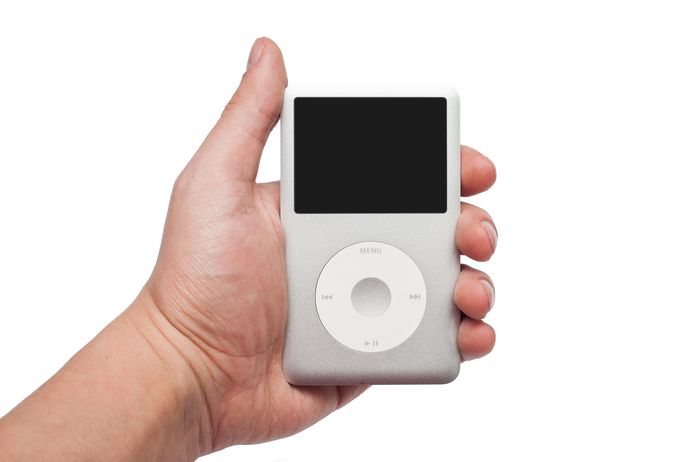 De "geheime iPod" werd ontwikkeld in 2005 in samenwerking met de Amerikaanse overheid en laat de gebruiker onder meer toe om ongemerkt uranium op te sporen.