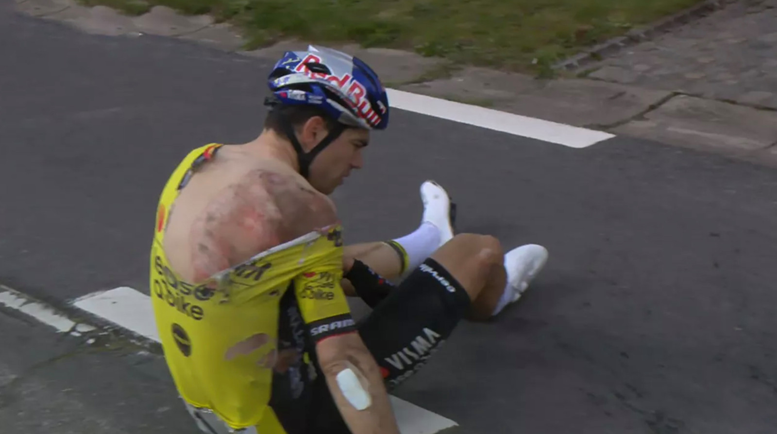 RECONSTRUCTIE. De zwarte dag van Wout van Aert, die wel vijf renners