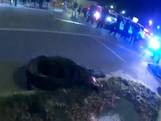 Bodycambeelden tonen hoe agent op alligator springt in Florida