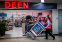 Na 88 jaar kwam er dit jaar een eind aan Deen-supermarkten.