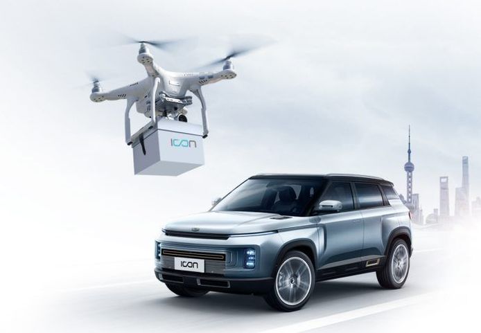 Autofabrikant Geely levert auto's af met behulp van drones in verband met corona.