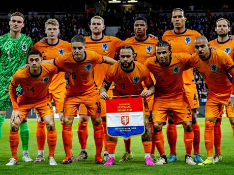 Oranje op rapport | Ook Verbruggen blinkt uit onder de lat, Aké deed even aan Beckenbauer denken