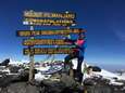 Rotterdamse bereikt top van Kilimanjaro voor War Child