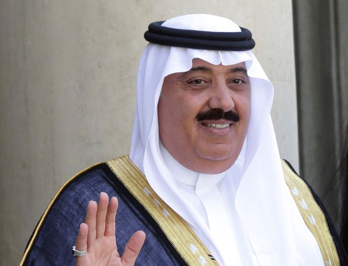 Onder andere prins Miteb bin Abdullah, het hoofd van de Nationale Garde, werd gearresteerd.