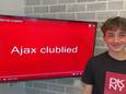 Tijn (14) op het Corderius College, waar hij voor straf moest luisteren naar het Ajax-clublied.