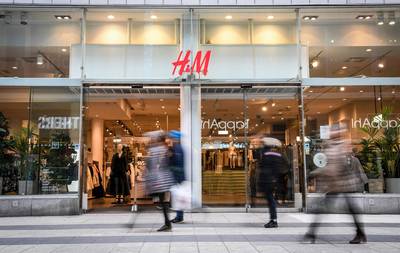 Kledingketen H&M gaat 1.500 mensen ontslaan