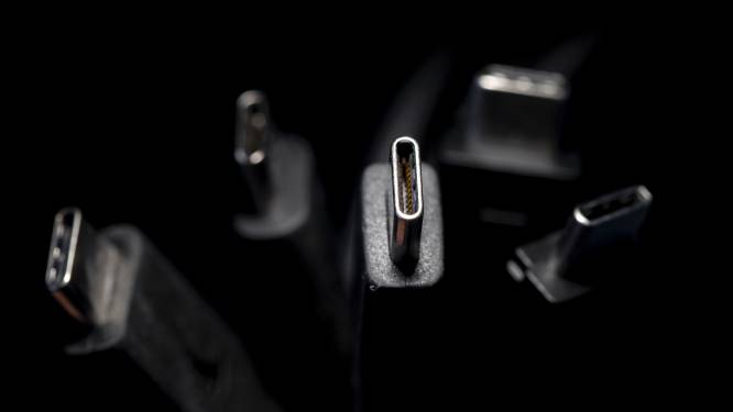 Hoe Apple een stokje kan steken voor één universele telefoonkabel 