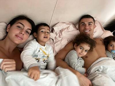 PORTRET. Ronaldo, de man die steeds wil bewijzen dat hij er wel degelijk toe doet: “Mensen fluiten mij uit omdat ik knap, rijk en een goede voetballer ben”