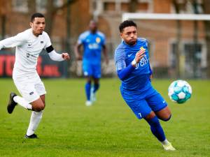 Maurits de Baar via liefdesprogramma en liesbreuk in basis van DHSC: ‘In kijker spelen bij andere clubs’