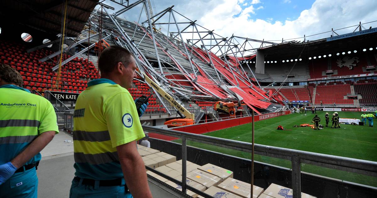 Zoeken Naar Slachtoffers In Fc Twente Stadion Gestaakt Nederlands Voetbal Ad Nl